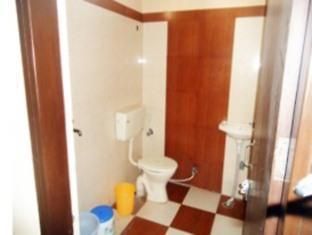Kedar Dham Hotel Mathura Bagian luar foto